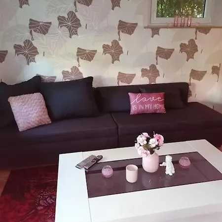 Διαμέρισμα Gemuetliches In Stadtmitte *